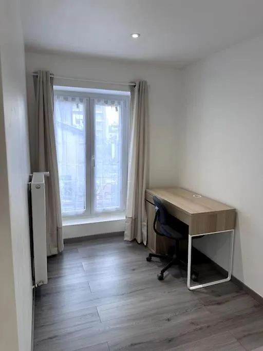Appartement T4 En Hyper-Centre Bourgoin-Jallieu Frankrijk