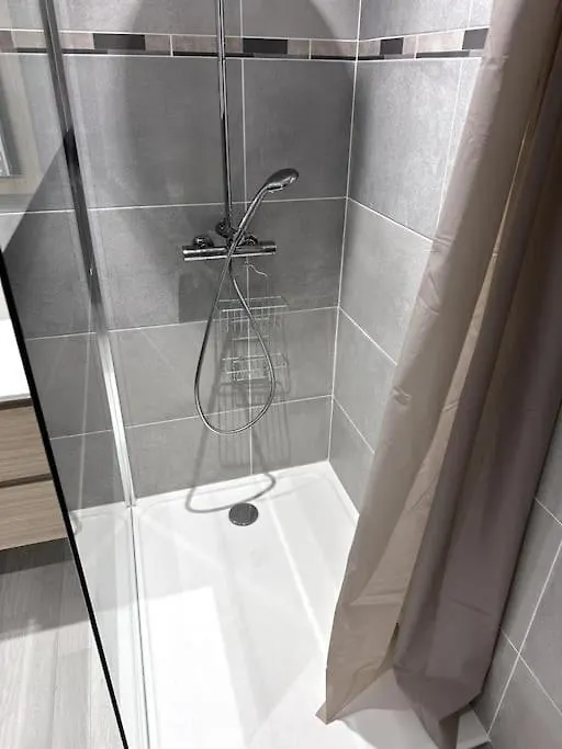 Appartement T4 En Hyper-Centre Bourgoin-Jallieu